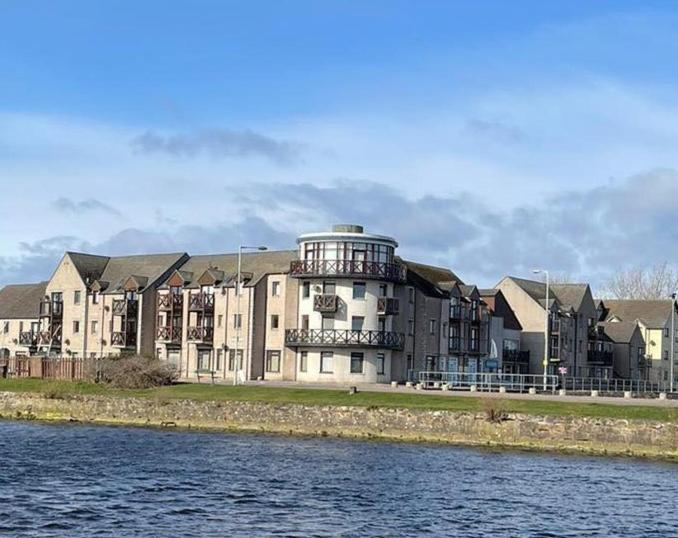Apartment Harbour And River View, 50m From Doorstep & Free Parking Nairn